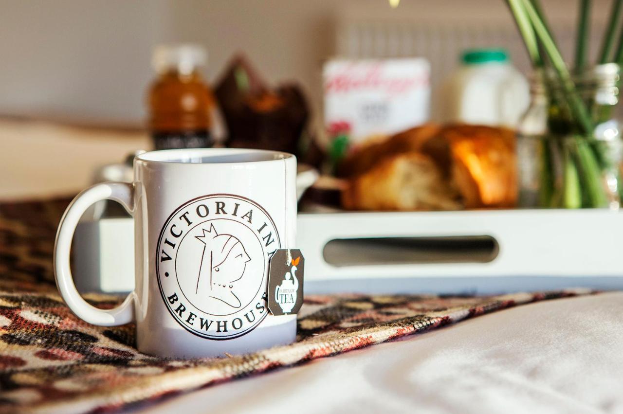 Victoria Inn Brewhouse B&B Roch ภายนอก รูปภาพ